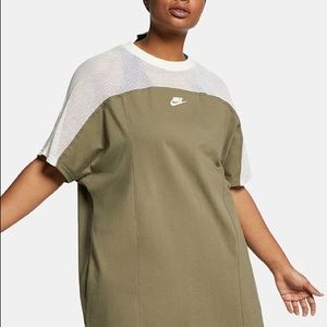 Nike Plus Size Dress